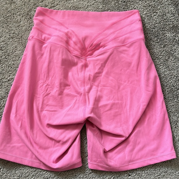 PINK BIKER SHORT. SIZE MEDIUM - Picture 3 of 3